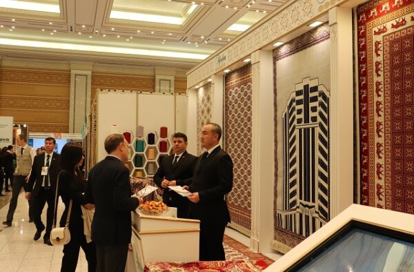 В Туркменистане с успехом прошла выставка достижений Союза предпринимателей за 15 лет