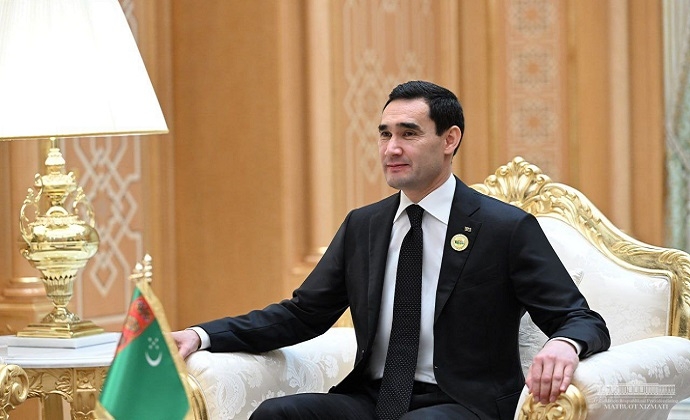 Президент Туркменистана и глава МИД Палестины обсудили развитие торгово-экономического партнёрства