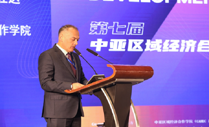 Делегация Туркменистана приняла участие в международном форуме цифровых технологий в Китае