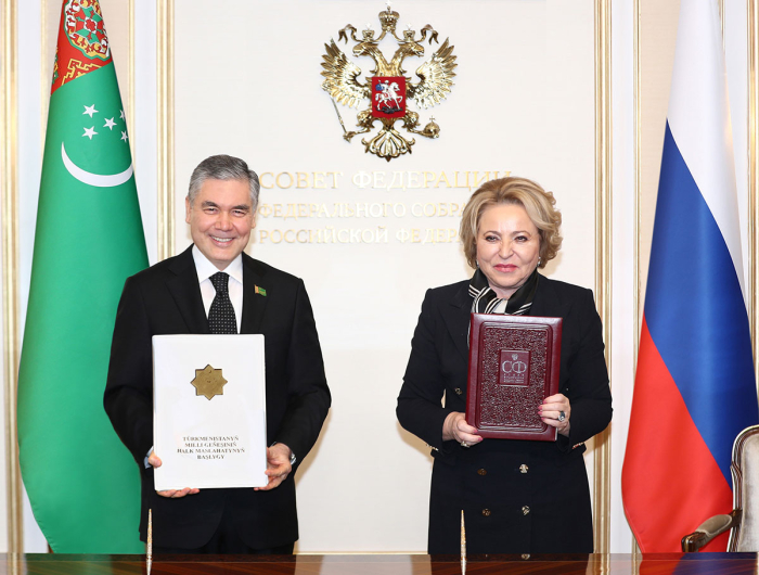Ашхабад и Москва заключили договор о межпарламентском сотрудничестве