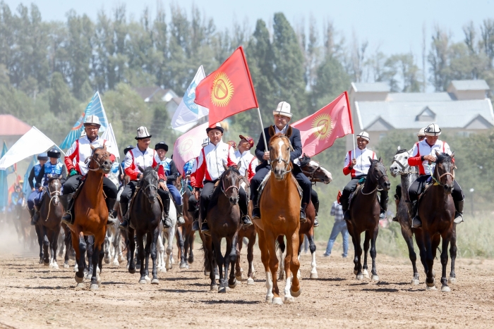 Политический эксперт рассказал о причинах стопора в развитии регионов Киргизии