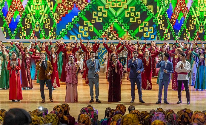 Известные артисты Туркменистана выступят на концерте мастеров культуры и искусства в Душанбе