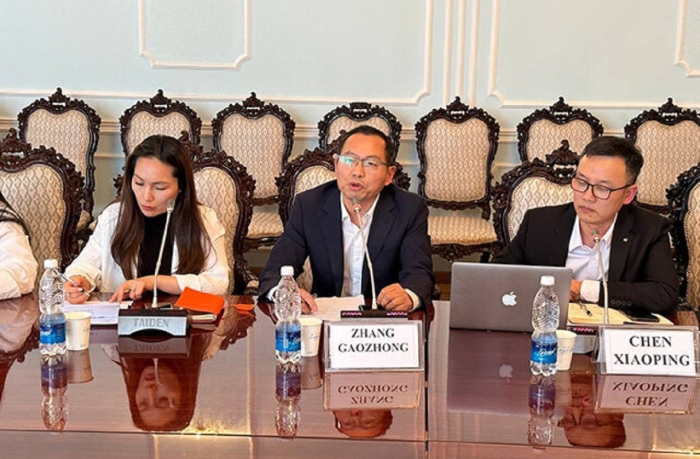Бизнесмены Китая отметили готовность инвестировать в крупные проекты в Киргизии