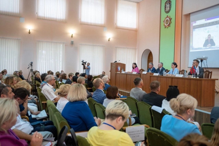 Конференция «Русский язык как основа мира» стартовала в Кишиневе