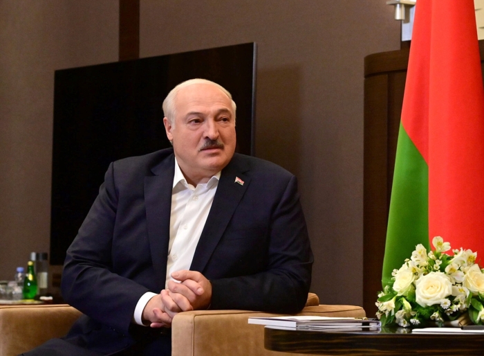 Александр Лукашенко за два дня провёл несколько телефонных разговоров