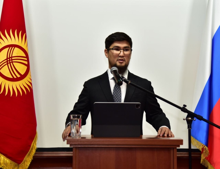 Более 220 киргизских абитуриентов поступили в российские вузы