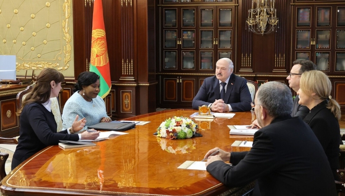 Александр Лукашенко принял первую леди Зимбабве