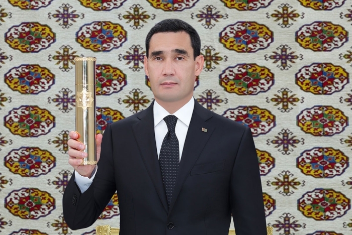 Президент Туркменистана открыл ряд учреждений сферы образования