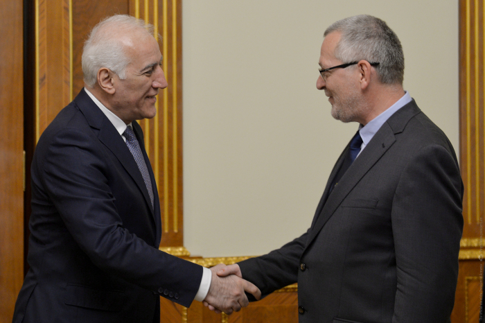 В Армении завершил дипломатическую миссию чрезвычайный и полномочный посол Словении