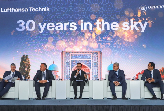 Uzbekistan Airways отпраздновала 30-летие сотрудничества с Lufthansa Technik AG