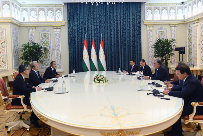 Президент Таджикистана выразил удовлетворение уровнем сотрудничества с Японией