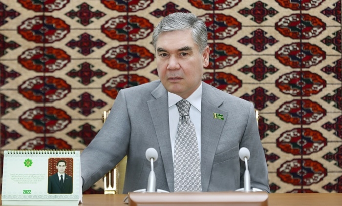 Национальный лидер Туркменистана провел первое заседание Благотворительного фонда