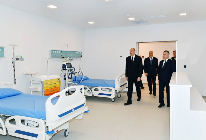 Алиев открыл новое здание больницы в Сумгаите
