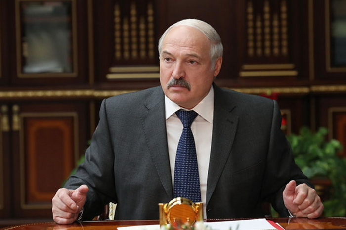 Лукашенко напомнил о большой роли комсомола как школы жизни