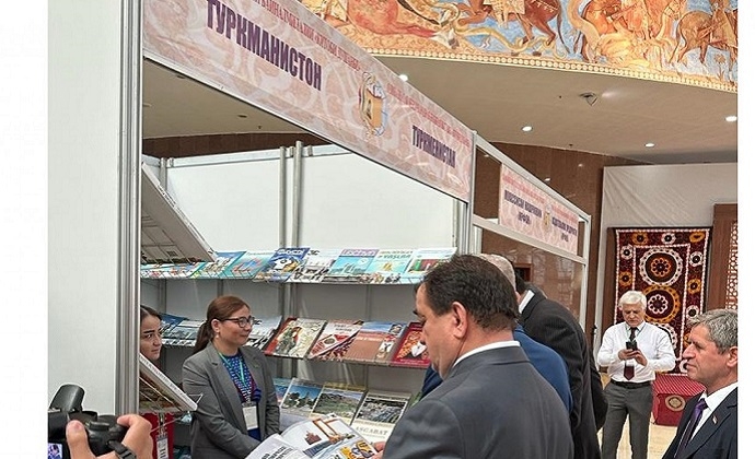 На международной выставке «Книга Душанбе – 2023» представлены литературные издания Туркменистана