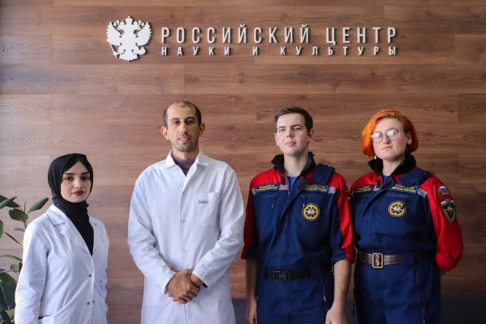 Российские врачи помогли таджикистанцам
