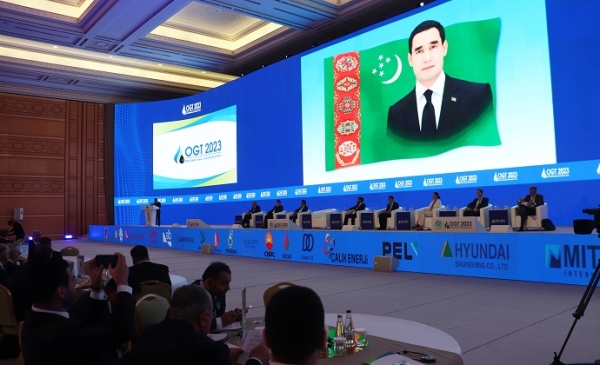 Азербайджанская компания SOCAR заявила о планах открыть представительство в Туркменистане