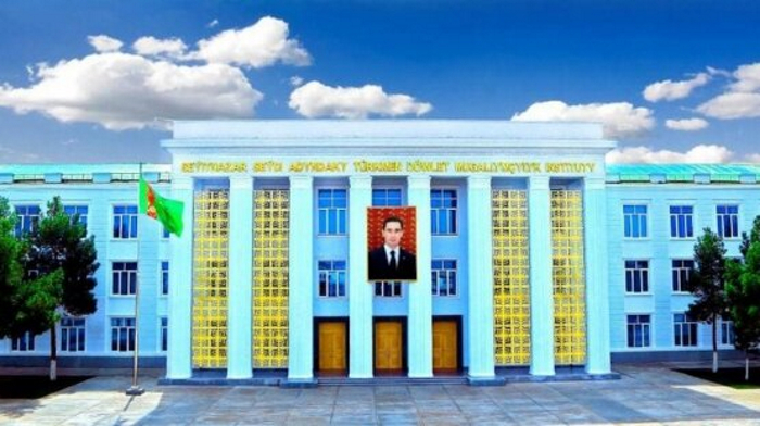 В Туркменабаде построят новый комплекс зданий ТГПИ