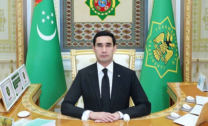 Президент Туркменистана отметил важность разработки современных законов