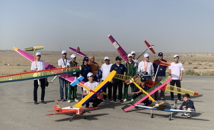 В Туркменистане состоялся чемпионат по авиамодельному спорту