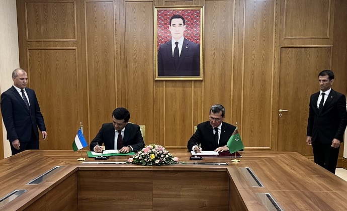 Ашхабад и Ташкент подписали годовую «дорожную карту» сотрудничества