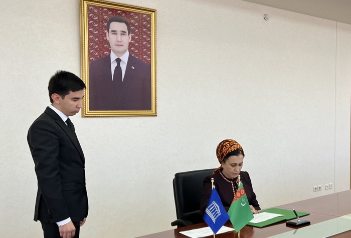 Туркменистан и ЮНЕСКО подписали дорожную карту в области образования