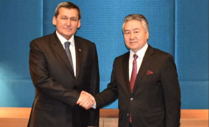В Ашхабаде прошла встреча министров иностранных дел Туркменистана и Киргизии