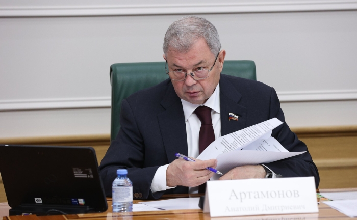 Российские сенаторы обсудили меры поддержки авиационного сервиса