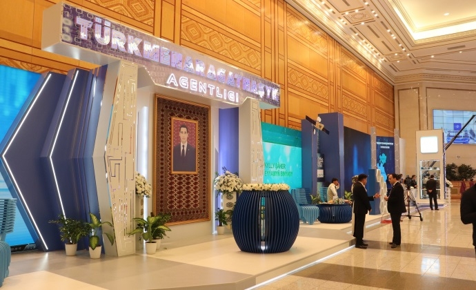 В Туркменистане передовые IT-компании мира презентовали свой позитивный опыт