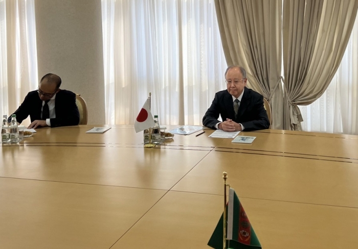 В МИД Туркменистана состоялась встреча с послом Японии