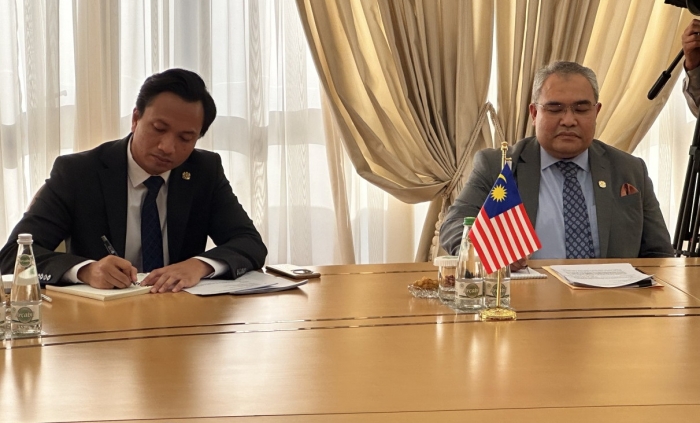 В МИД Туркменистана прошли переговоры с послом Малайзии