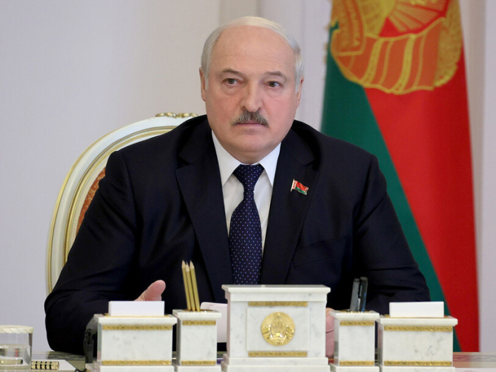 Лукашенко назвал главные требования к пассажирским перевозкам