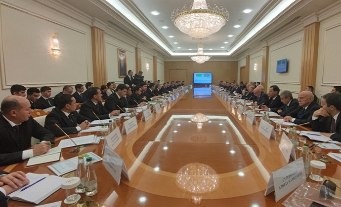 В Ашхабаде состоялось заседание туркмено-азербайджанской межправкомиссии