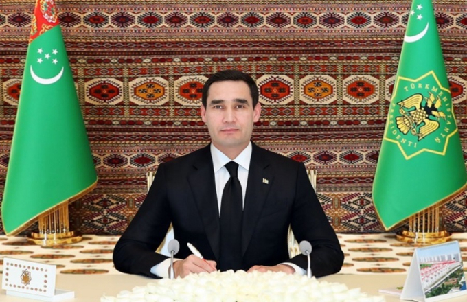 Вице-премьер Аннамаммедов сообщил об успехах промышленно-строительного комплекса Туркменистана