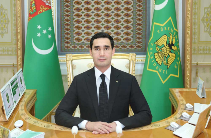 Вице-премьер Туркменистана Аманнепесов доложил о работе по модернизации сферы образования