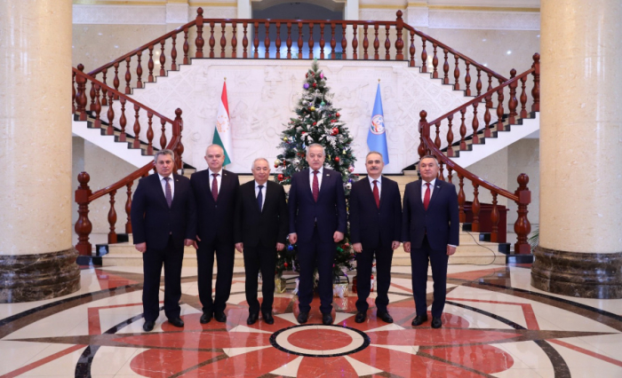 МИД Таджикистана заявил о приоритетности отношений со странами СНГ