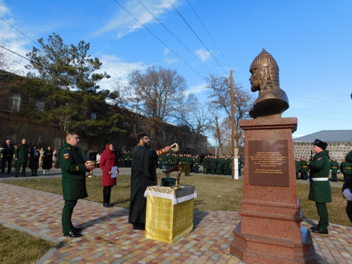 В Армении на российской военной базе открыли памятник Александру Невскому