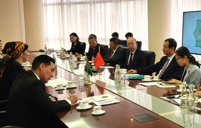 Туркменистан и Китай расширят контакты в сфере образования