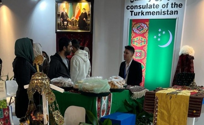 Консульство Туркменистана приняло участие в иранской выставке