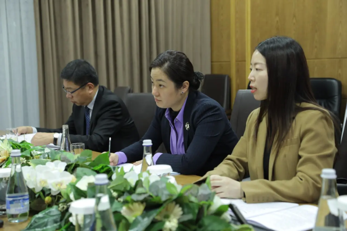 Китай намерен увеличить количество образовательных грантов для узбекских студентов
