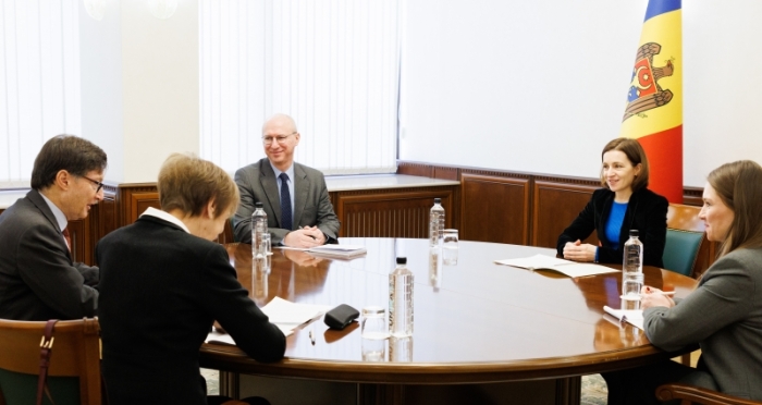 Глава Молдавии провела переговоры с послами Германии и Франции о вступлении в ЕС