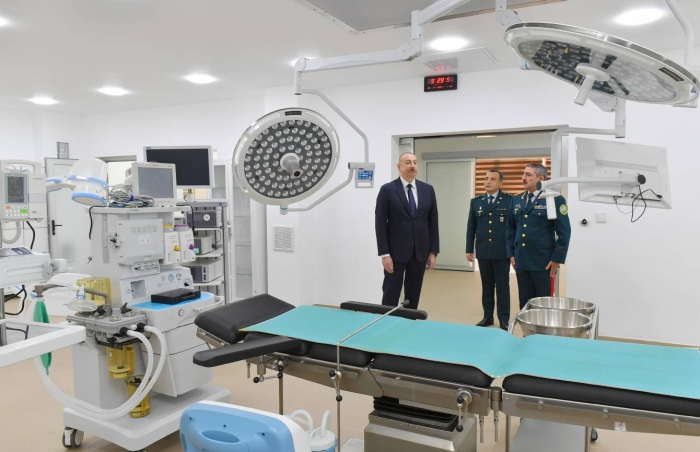 Ильхам Алиев открыл в Баку новый военный госпиталь погранслужбы