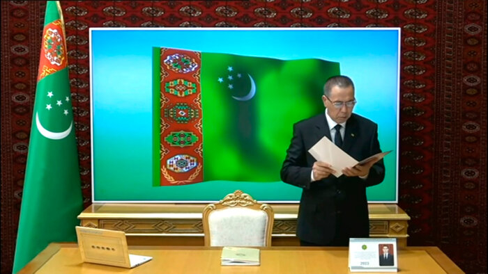 Зампред Гелдимырадов отчитался о шагах по развитию финансово-экономического сектора Туркменистана