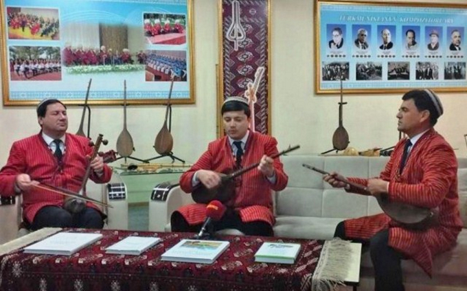 В Туркменистане прошли творческие встречи, посвященные Махтумкули Фраги