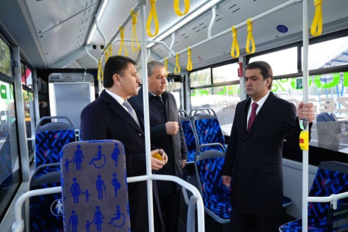 В Душанбе презентовано 30 новых электробусов