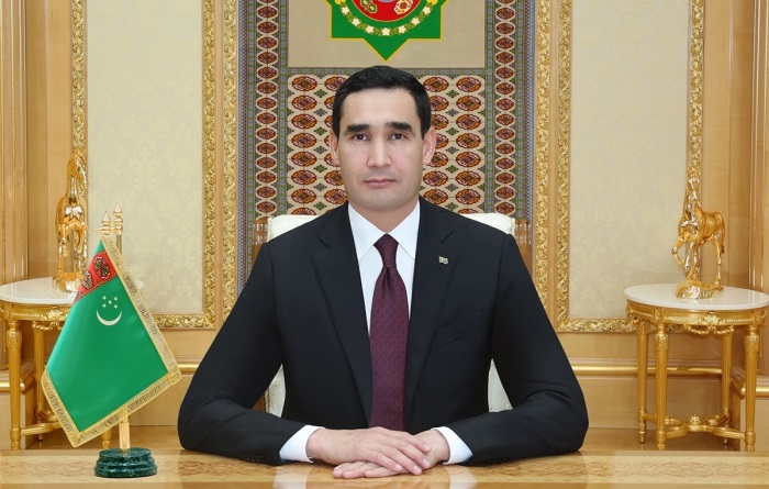 В здании финансово-экономического комплекса состоялась презентация книги главы Туркменистана