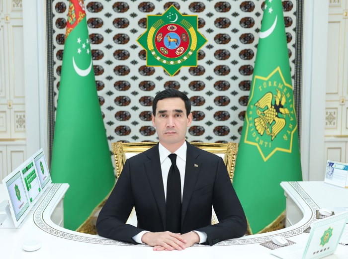 Глава Туркменистана провел совещание по развитию АПК
