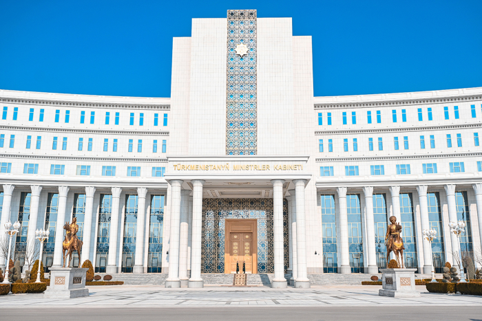 В Туркменистане построят школу на 1200 мест