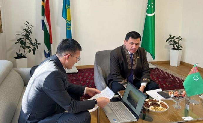 Туркменистан и Казахстан договорились сотрудничать в конном спорте