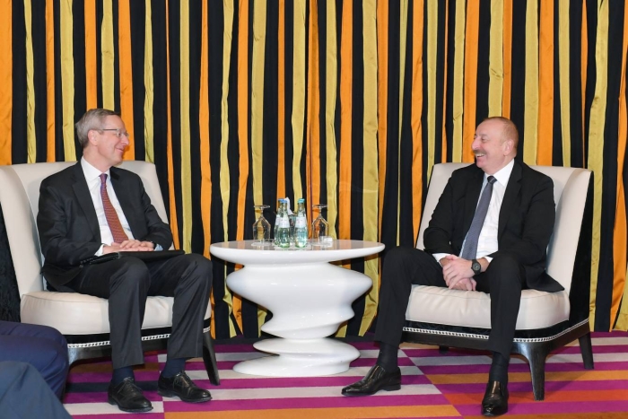 Алиев встретился с представителями немецкого бизнеса